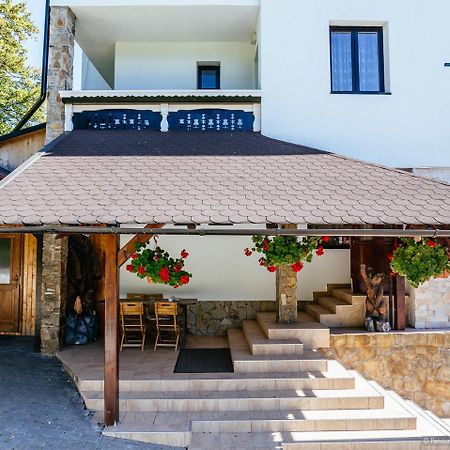 Elim Residence Mînăstirea Humorului Exteriör bild